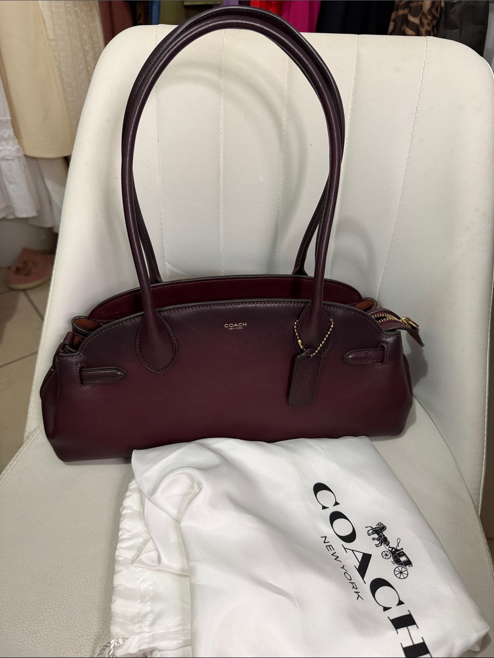 Coach Empire 34 Merlot